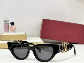 Picture of Valentino Sunglasses _SKUfw71131811fw
